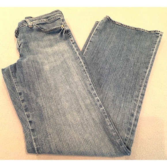 AG Adriano Goldschmied Women's "The Legend" Bootcut Jeans Size 31R Made in USA - Picture 1 of 16